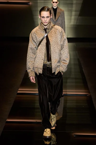 Look 42